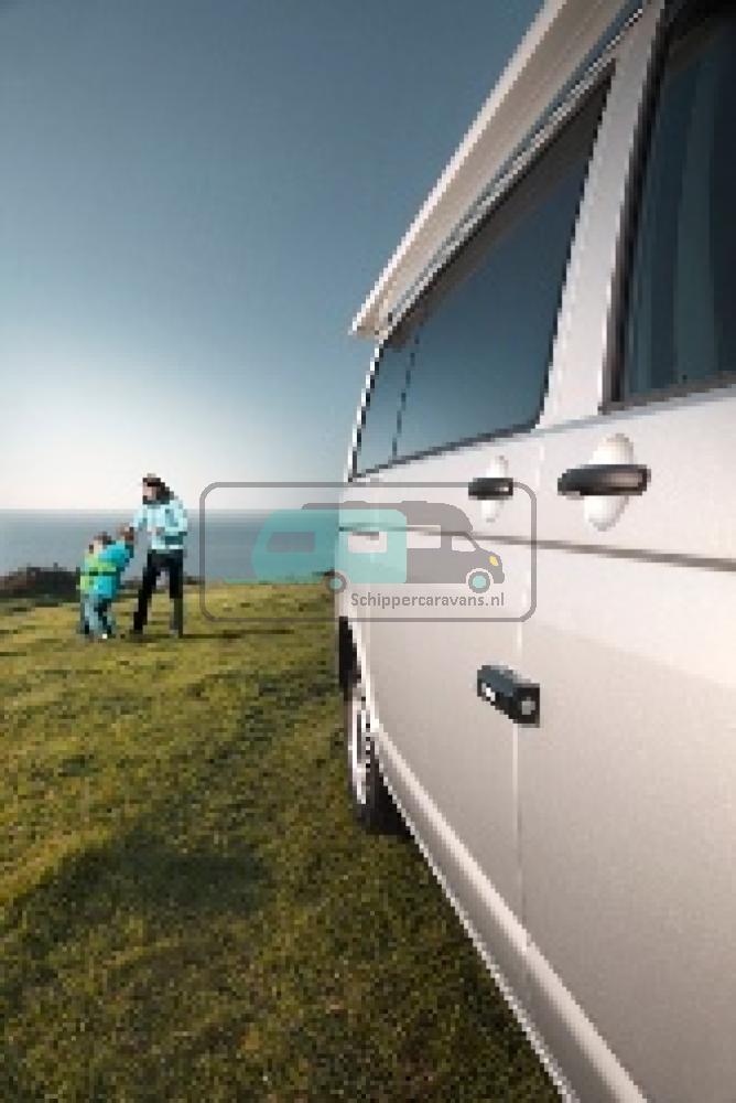 https://media.ocs-recreatie.nl/36166/conversions/52ddd5f3ed9bd625eba792d67a3c66fc4348bb43_fw_0803138_01-SCHIPPERCARAVANS.jpg
